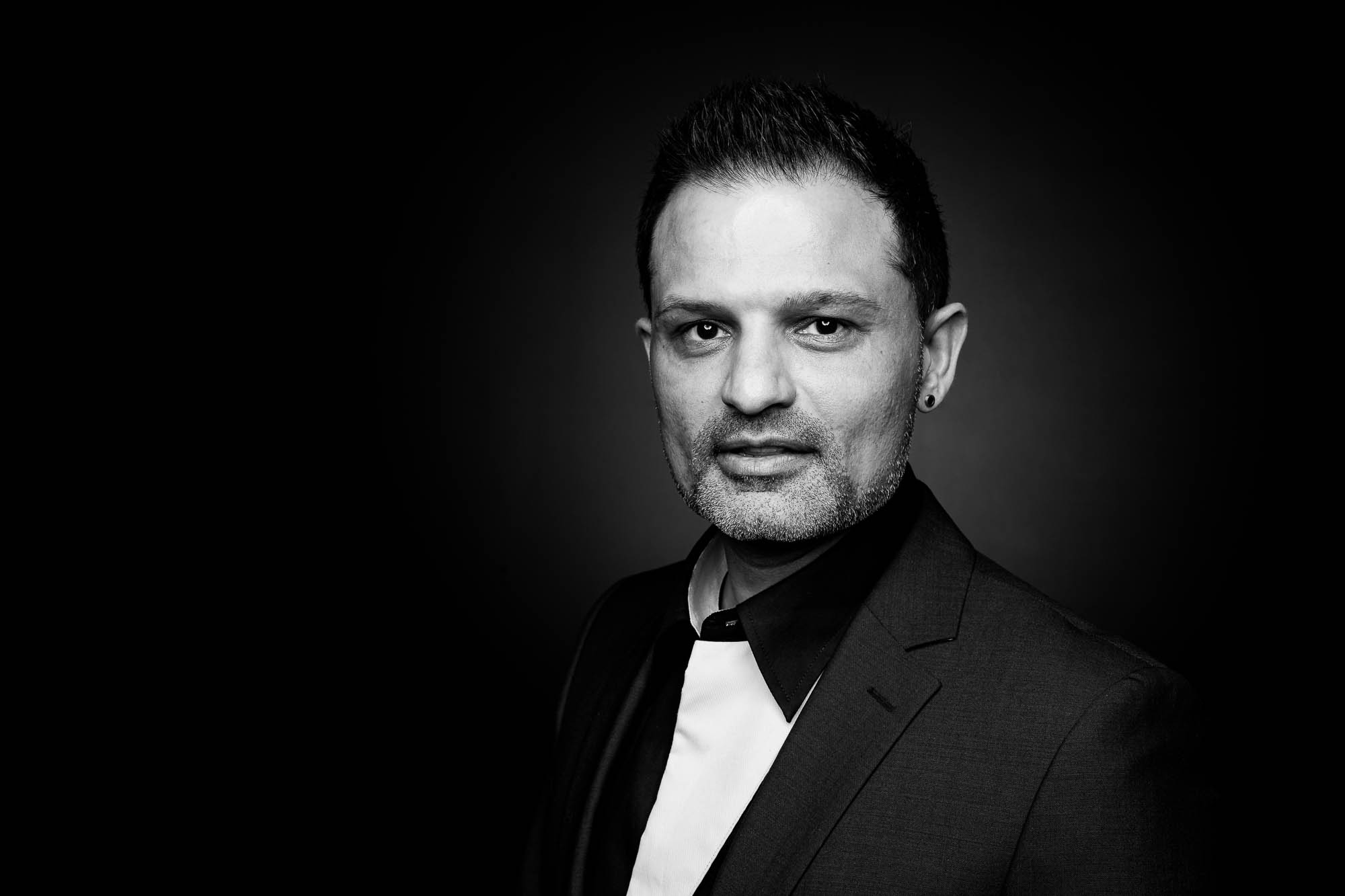 Export x3 Headshot  06091 Dez 01 2019 Headshot  Miro Nicole Nadine